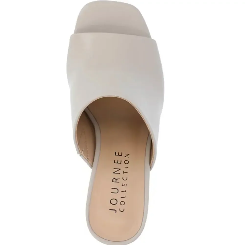 Journee Collection Women's Ezzlynn Platform Sandals Grey Size 7 1/2